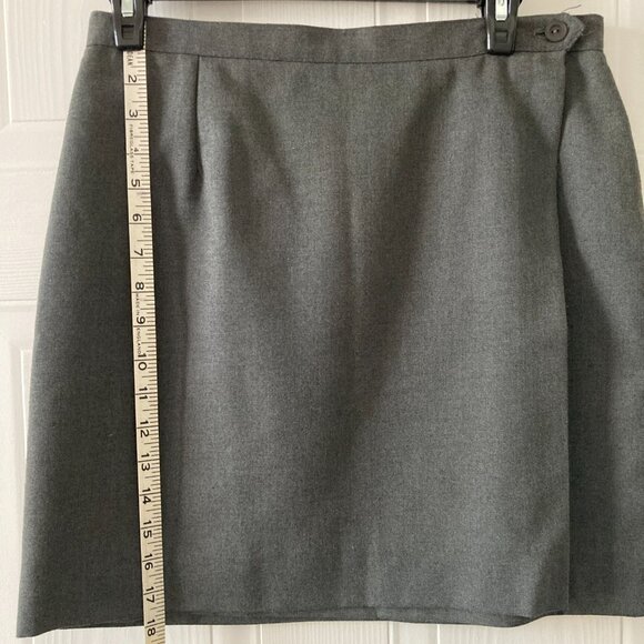 Grey wrap skirt - Picture 1 of 5